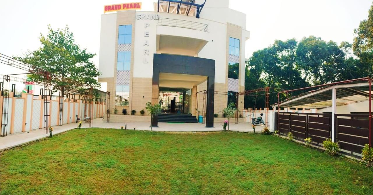 Grand Pearl Hotel & Banquet Lucknow Luaran gambar