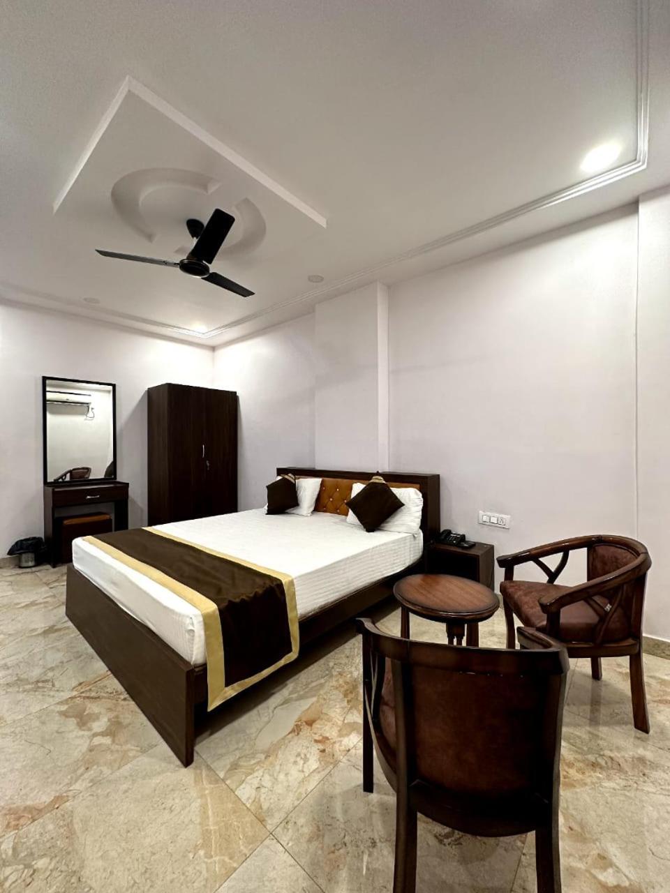 Grand Pearl Hotel & Banquet Lucknow Luaran gambar